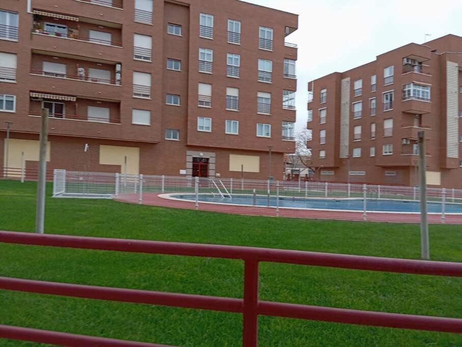 Appartamento Buen Lugar Trabajo Y Familiar Ciudad Real Esterno foto